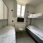 Faaborg Vandrerhjem Hostel *