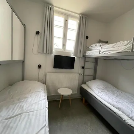 Faaborg Vandrerhjem Hostel *